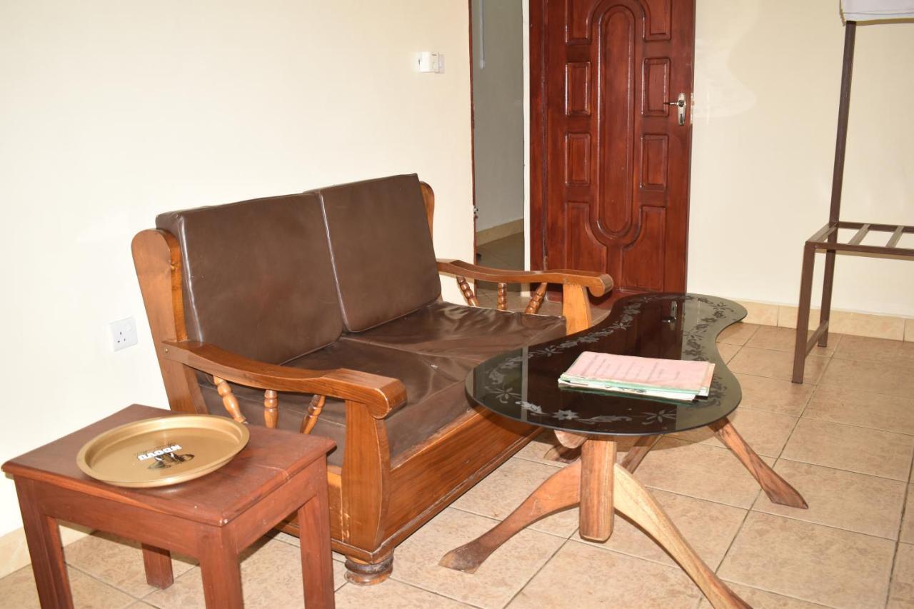 Rainbow Executive Lodge Boma la Ngombe Kültér fotó