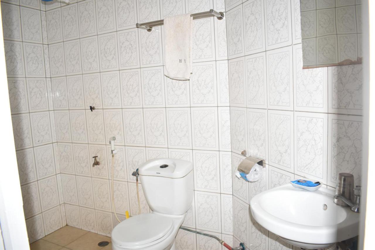 Rainbow Executive Lodge Boma la Ngombe Kültér fotó