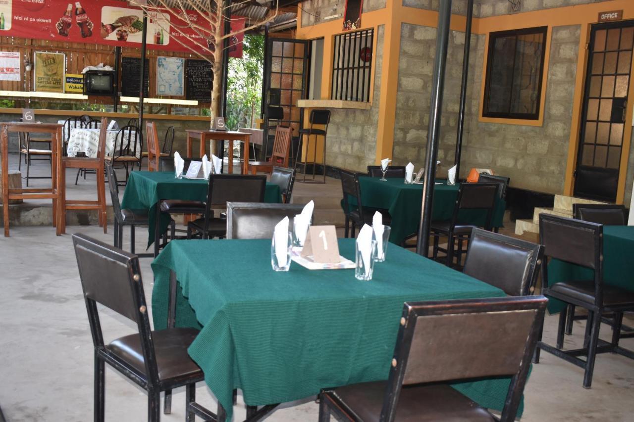 Rainbow Executive Lodge Boma la Ngombe Kültér fotó